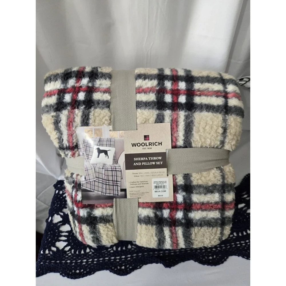 Woolrich Sherpa Throw Blanket & Pillow Set‎ 50x60 Plaid Dog Silhouette 16x16